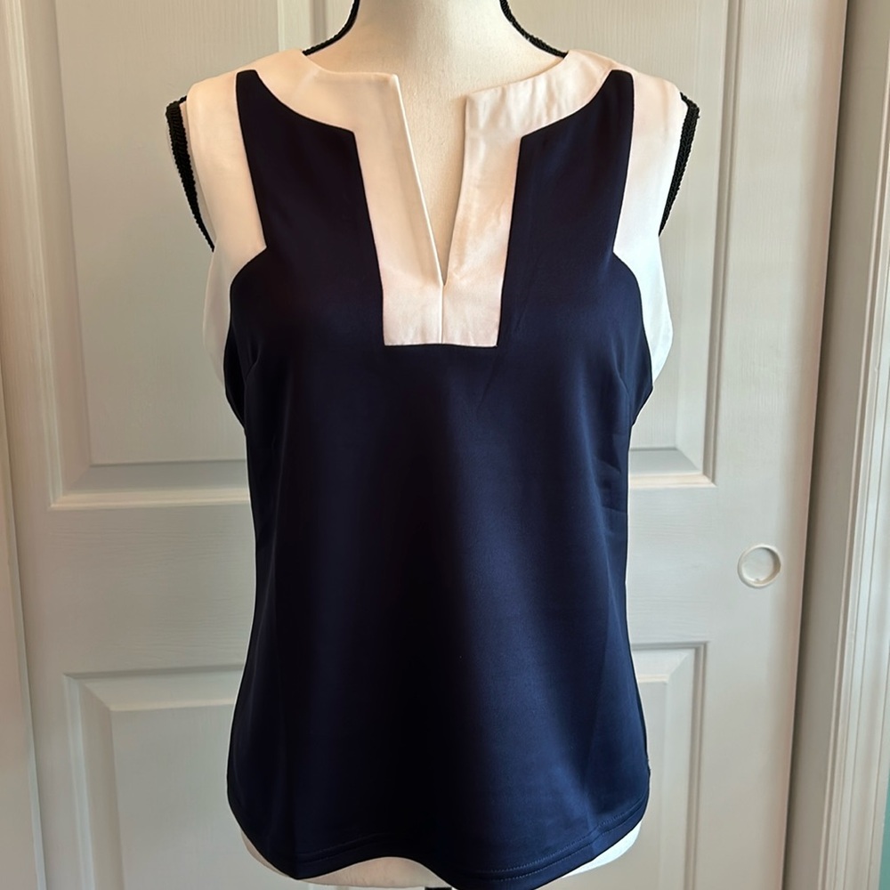 NWT Gretchen Scott navy and white tank with built in bra Size S.